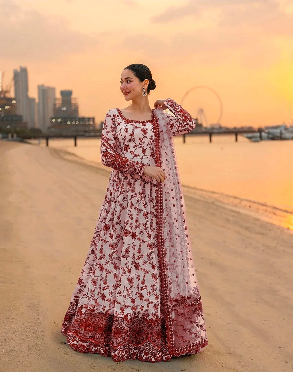 3 Pcs Women's Stitched Arabic Lawn Printed Maxi Suit